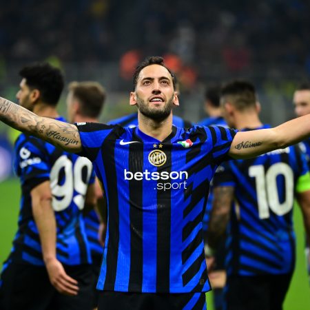 Pagelle Inter-Arsenal: Calhanoglu infallibile, De Vrij e Bisseck un muro davanti a Sommer